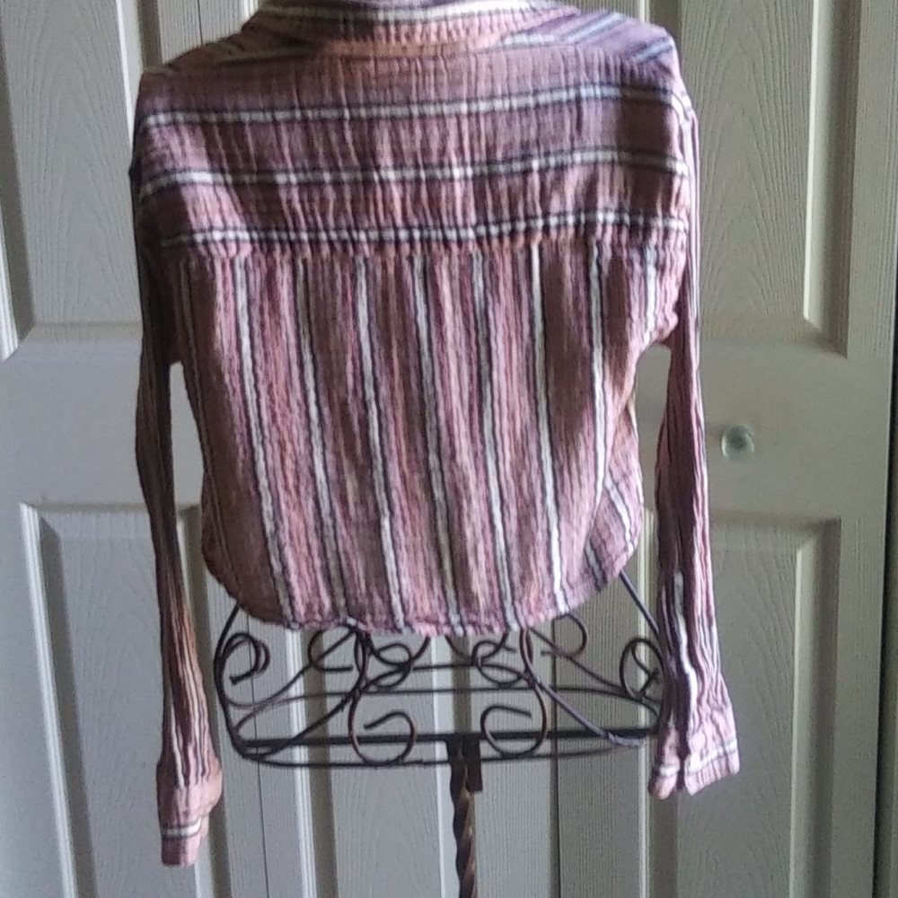 Top - Picture 4 of 4